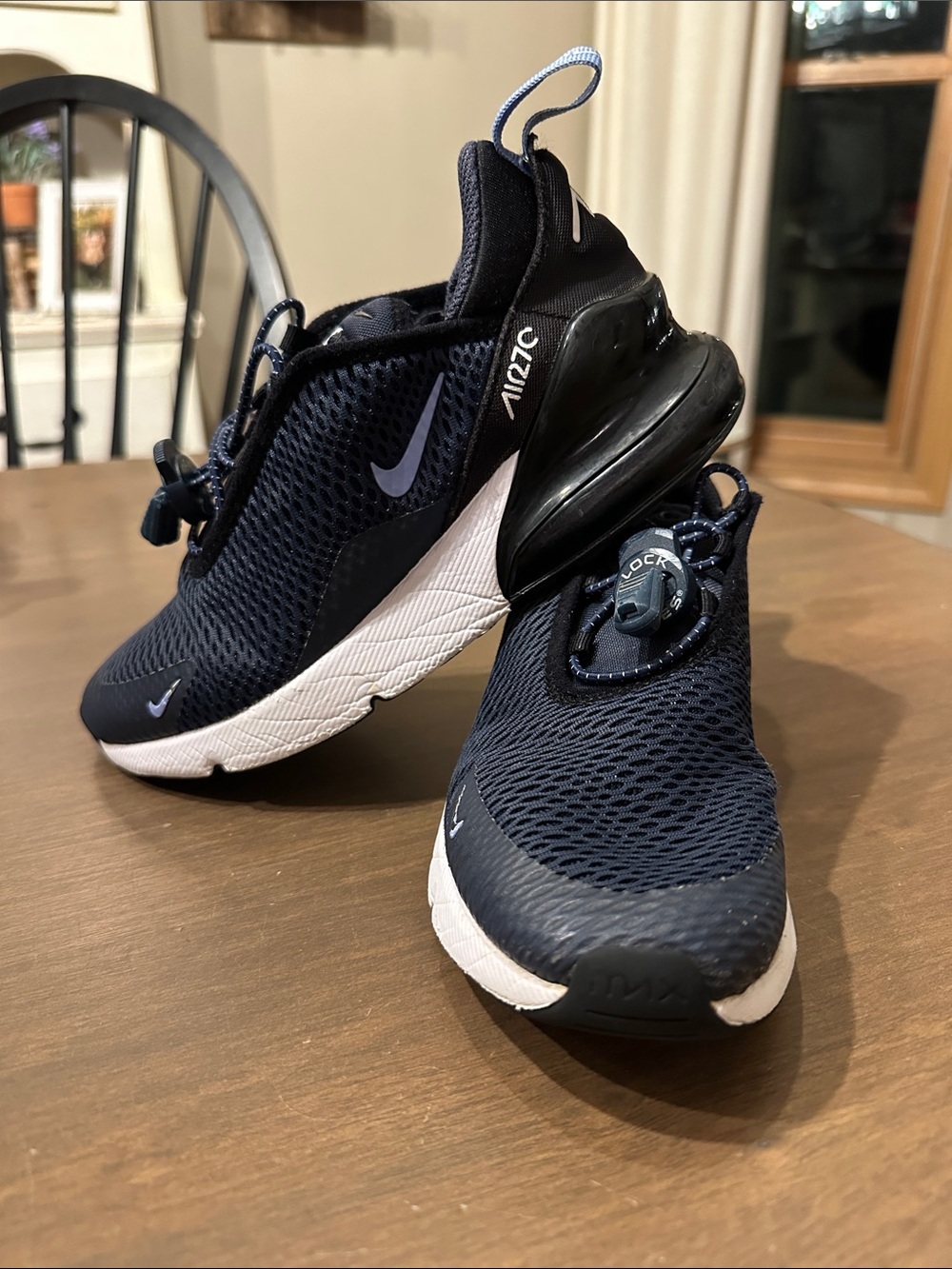Nike Navy & White Air Max 270 Slip-On Sneakers